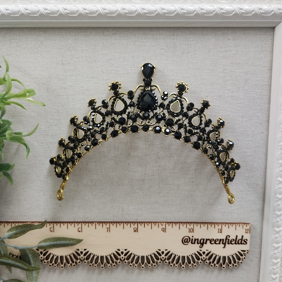 Crystal tiara - adult sized black & goldtone - Picture 7 of 7